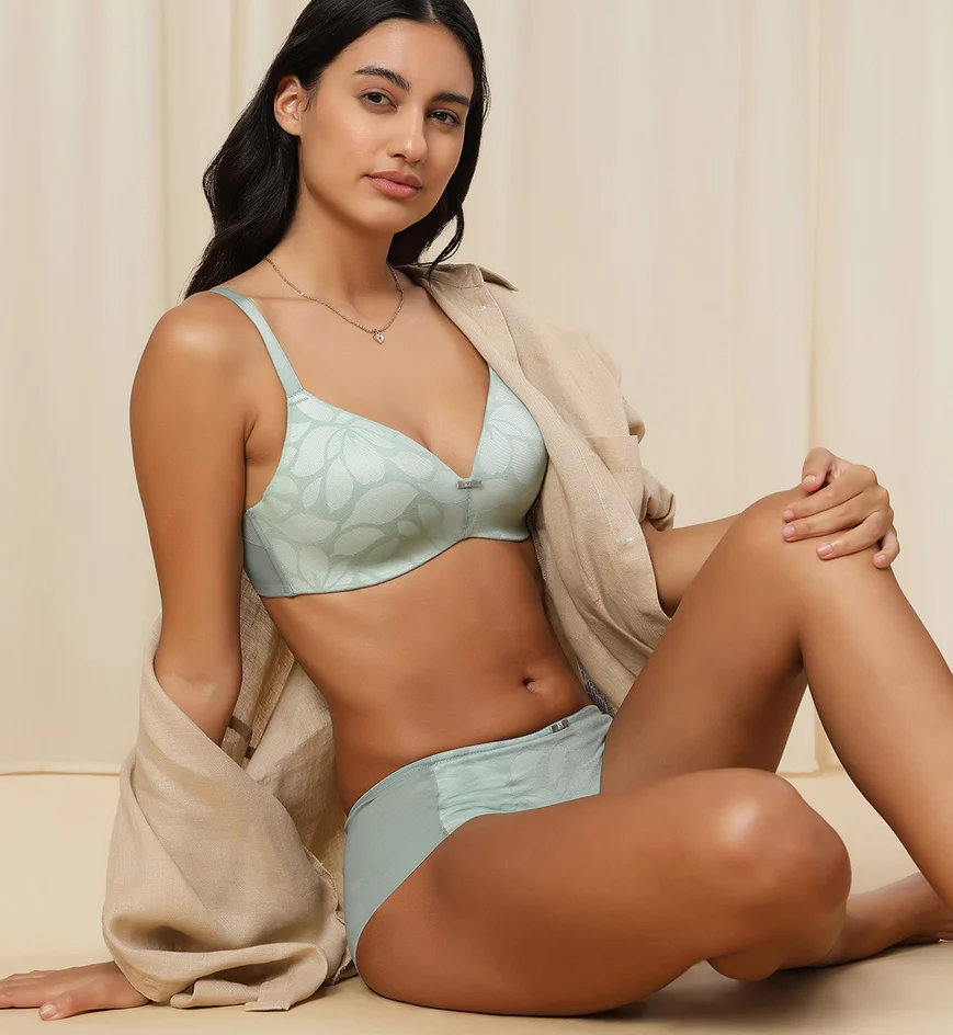 Wireless Padded Blossom Spotlight Bra